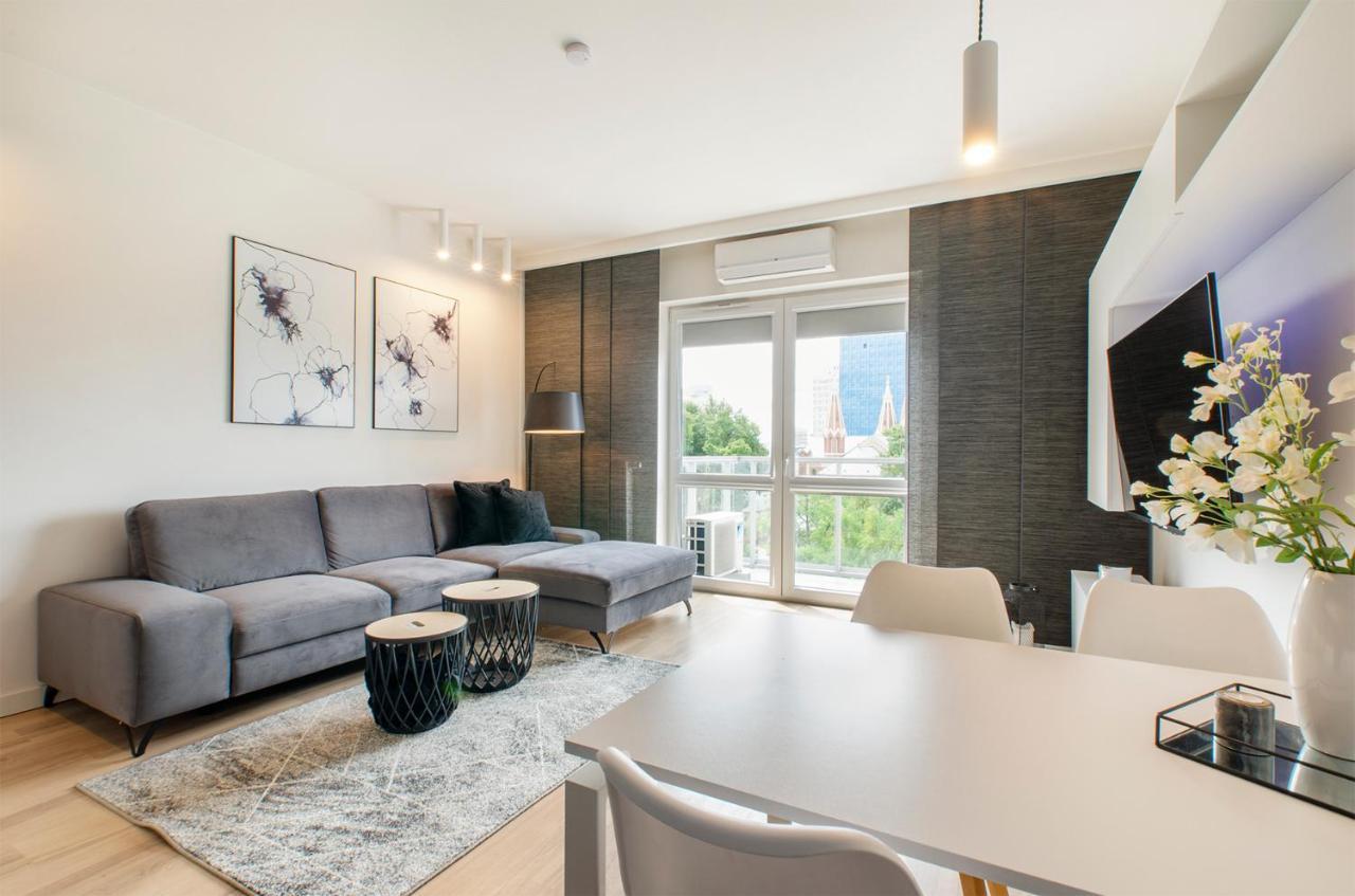 Sky Home- Ilumino Apartment -Centrum, Parking, Klimatyzacja, Dostep Na Kod Łódź Exteriör bild